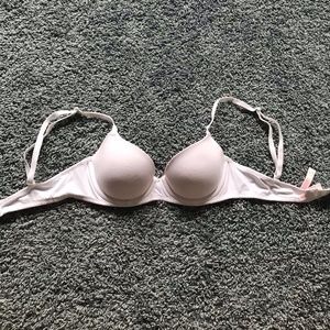 VS Wear Everywhere T-Shirt Lightly Lined Bra